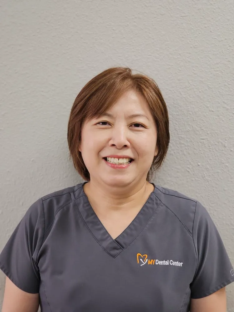 Anaheim Dental Staff Member, Ellina