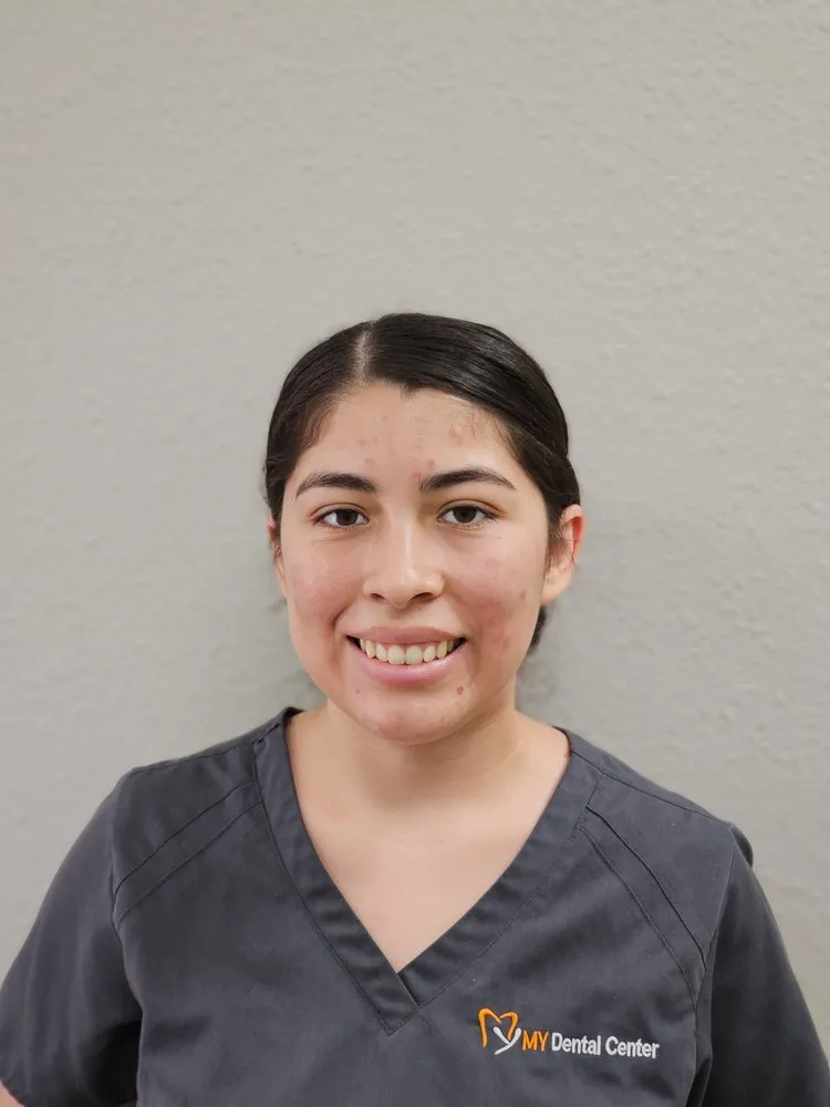 Anaheim Dental Staff Member, Kelly