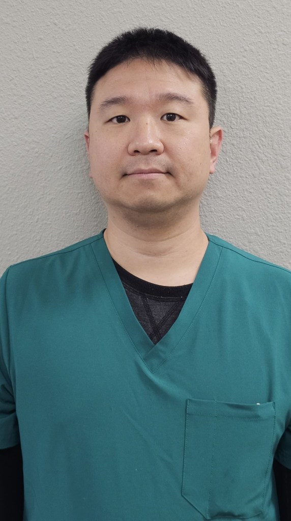 Dr. Yi